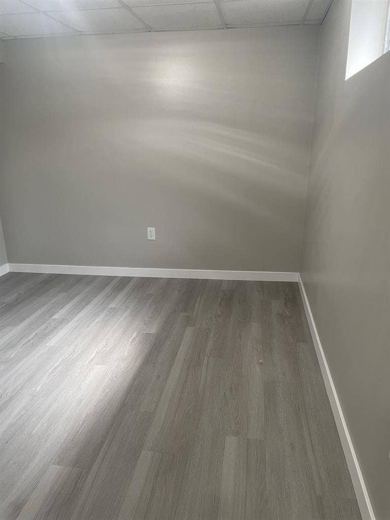 bath basement! sqft