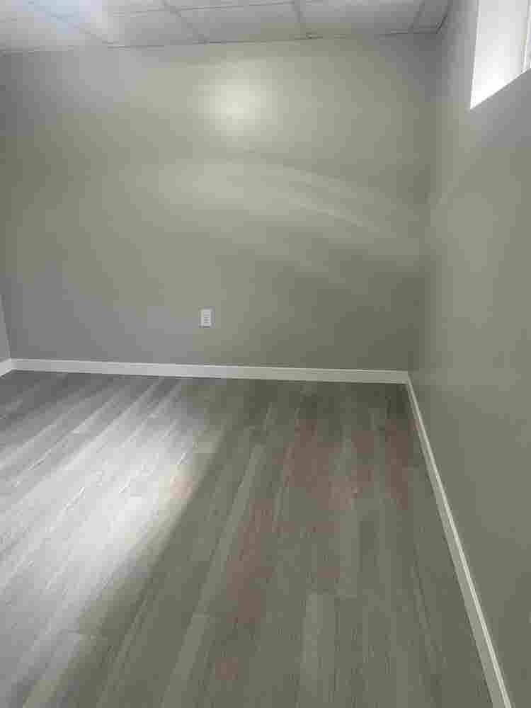 bath basement! sqft