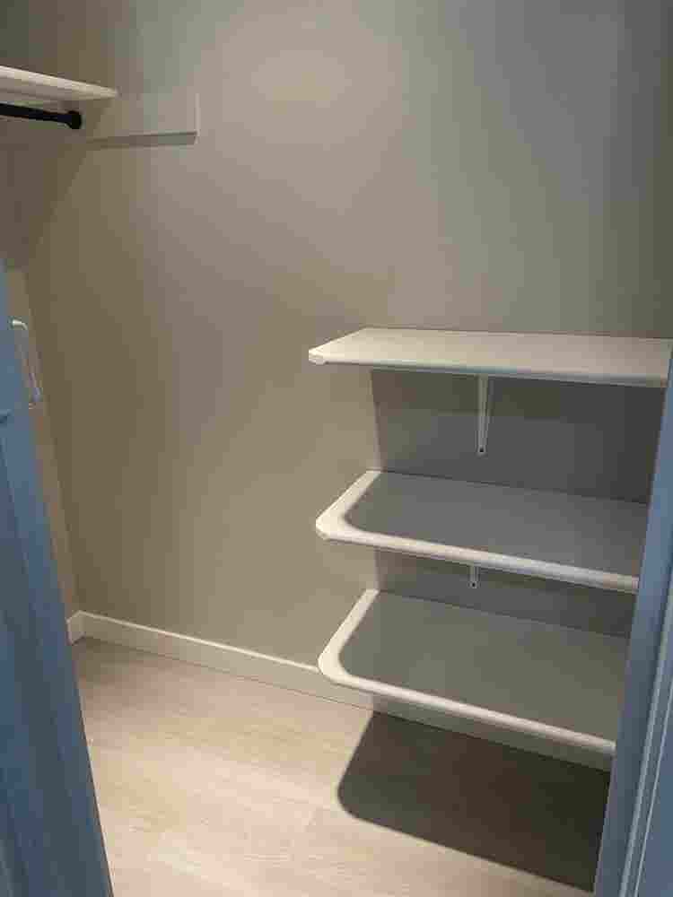 bath basement! sqft