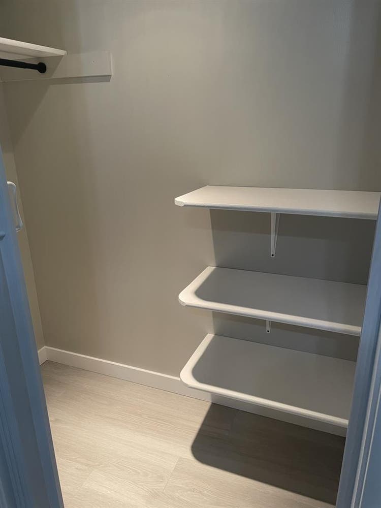 bath basement! sqft