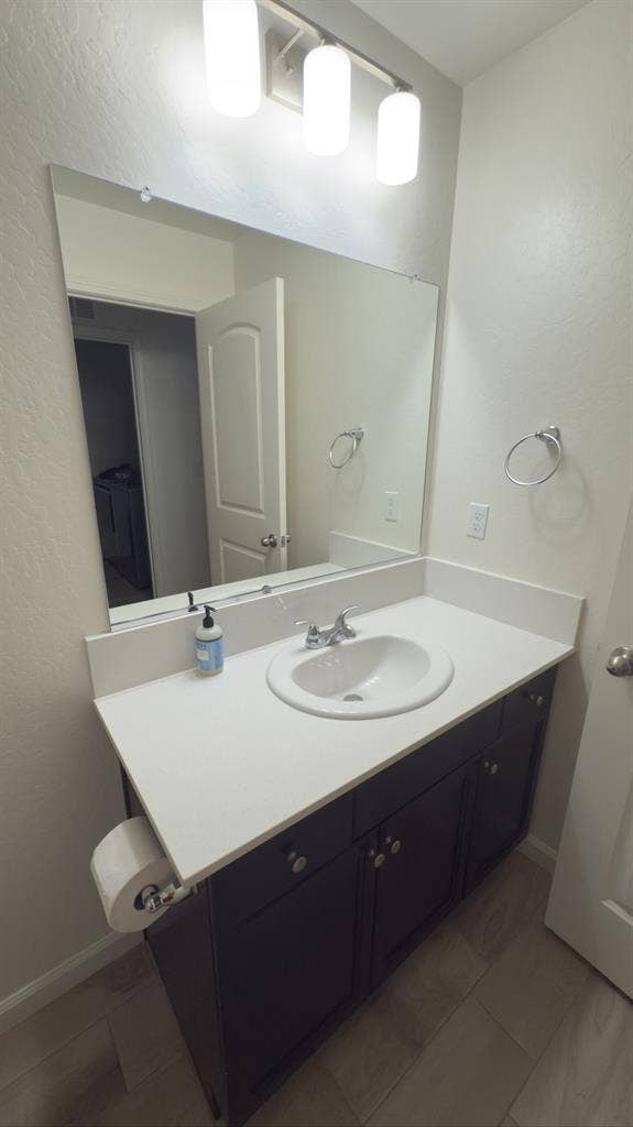 Cozy Guest Bedroom for Rent