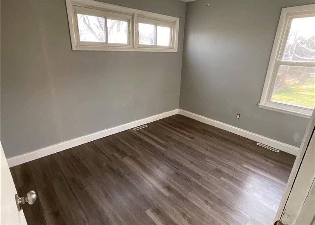 Independence Bedroom for Rent