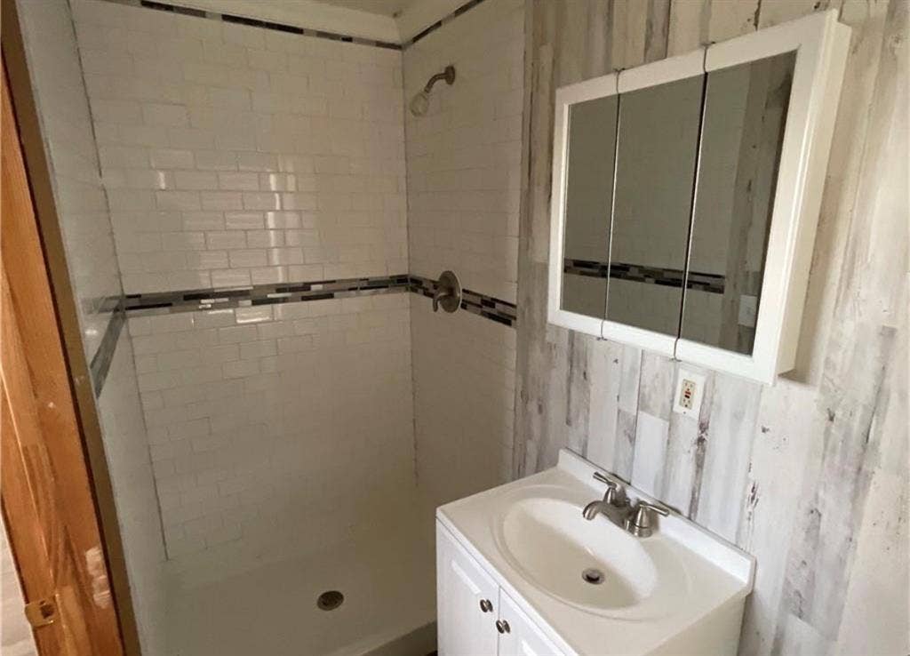 Independence Bedroom for Rent