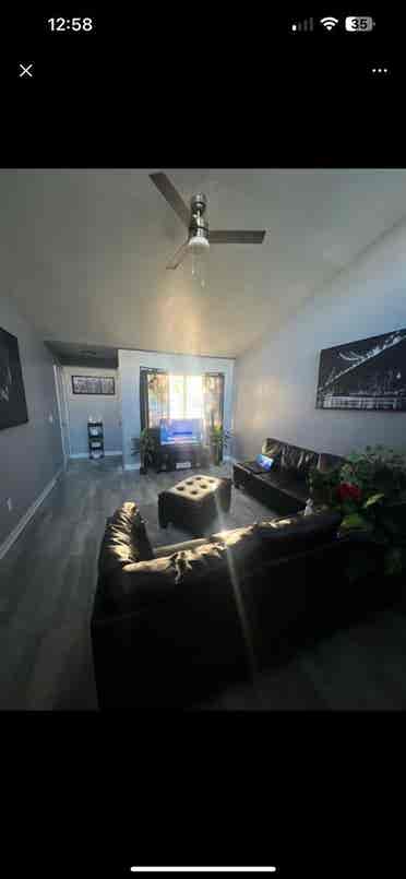 !!In need of a roommate!!