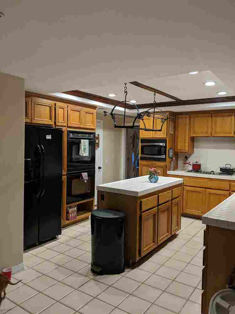 Large Room for rent (Coto de Caza)