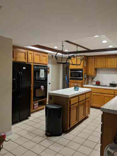 Large Room for rent (Coto de Caza)