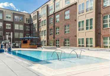 Sublease C square Spring