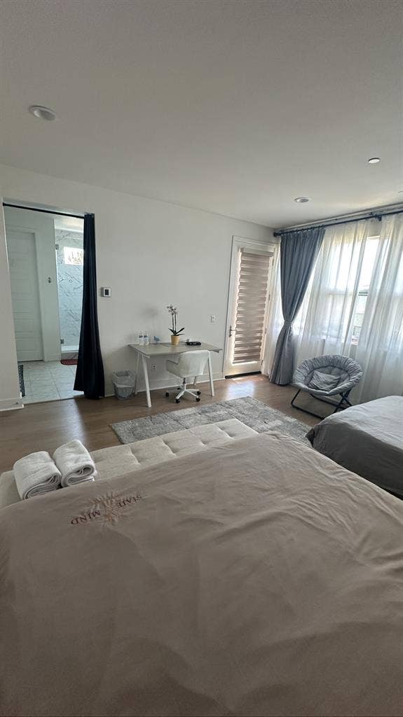 Big Bright Master bedroom in Irvine