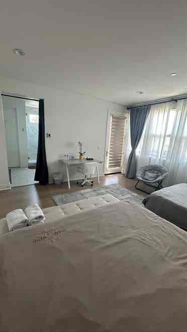 Big Bright Master bedroom in Irvine