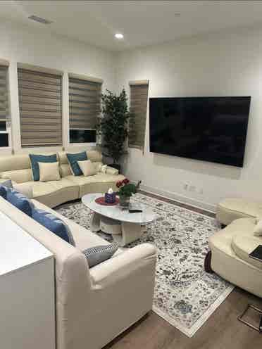 Big Bright Master bedroom in Irvine