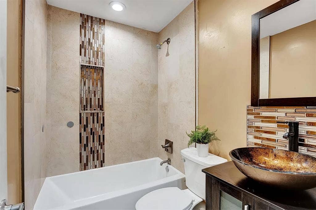 Two rooms for rent