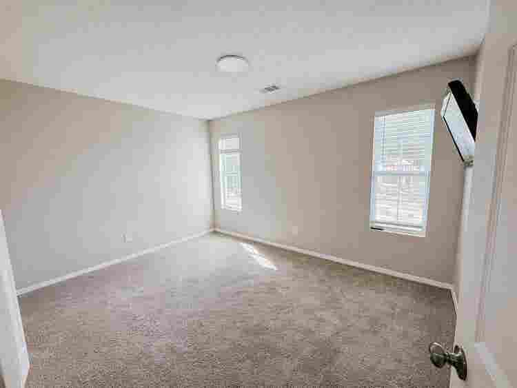 Private Room with Bathroom Norcross