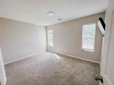 Private Room with Bathroom Norcross