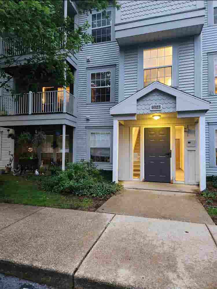 Room for rent shared living space