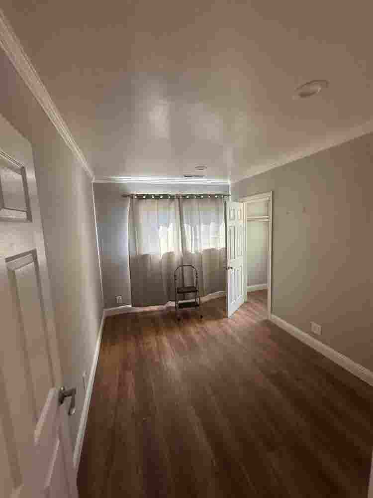 Bath Apartment near Campus