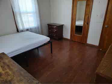 Furnished rooms  miles from UAH