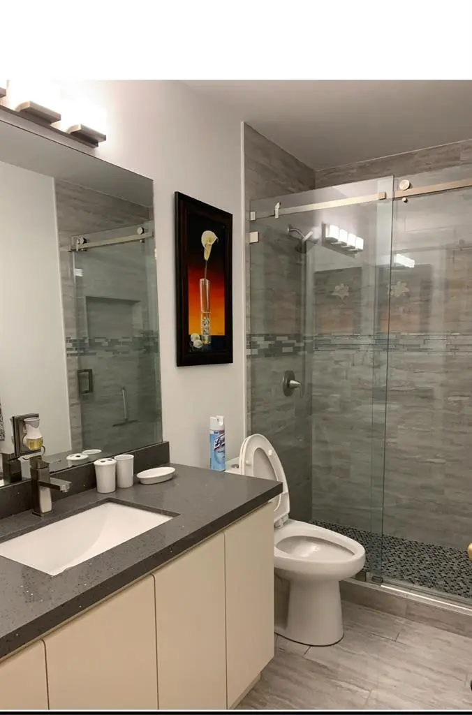 Furnished room in West Miramar