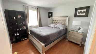 Furnished room in West Miramar