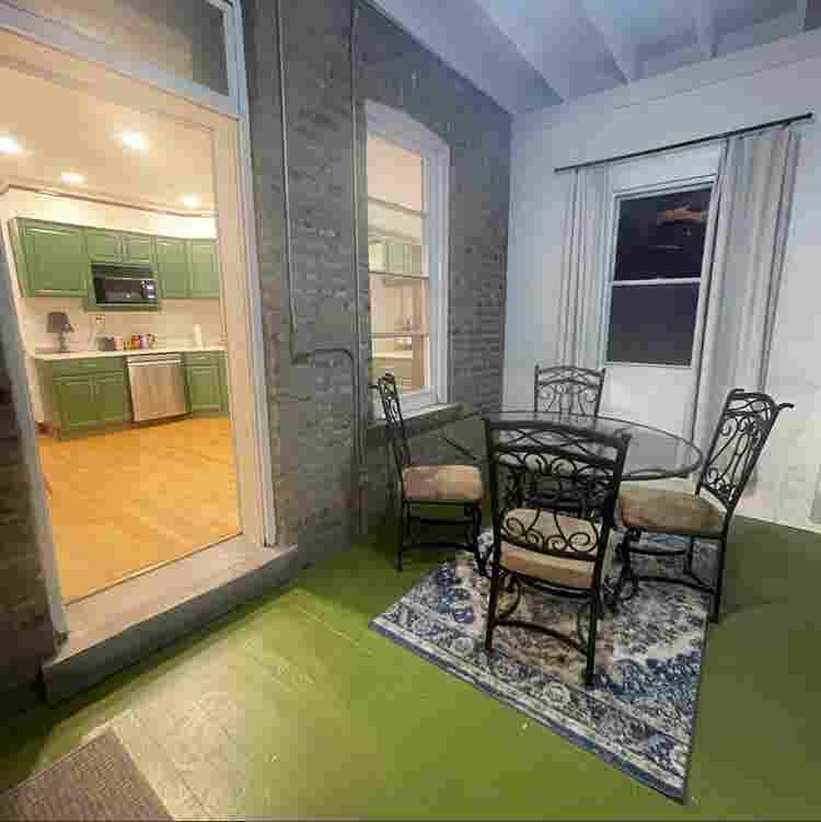 Roommate needed: bath