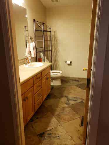 Private Room, Shared Bath  Prescott