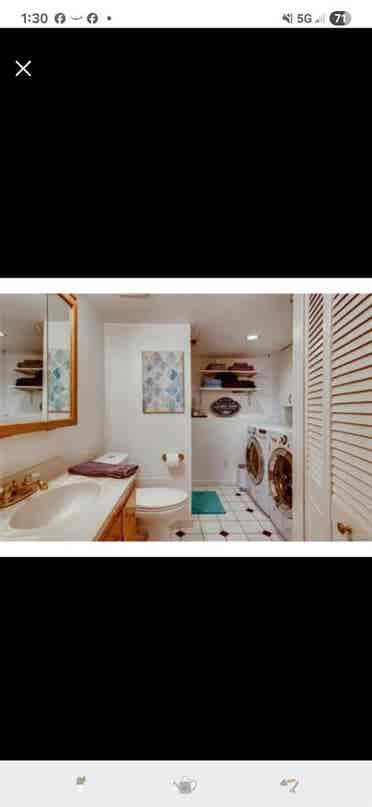 2 Rooms Available in Shared House!!