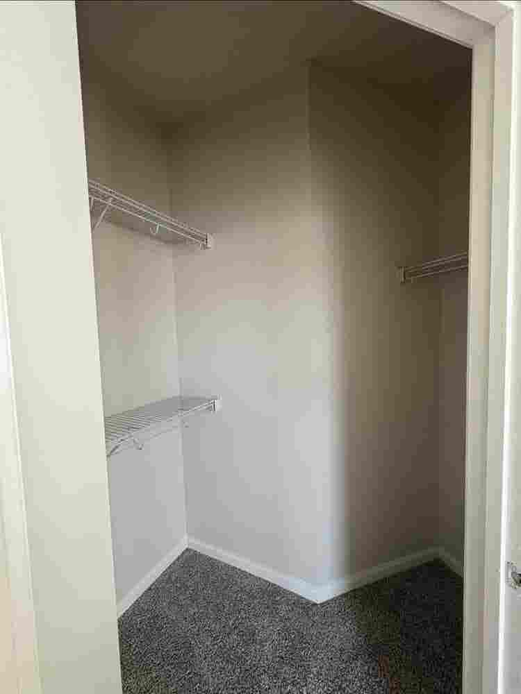 Room for rent in North Raleigh