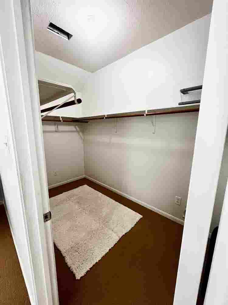 Room for Rebt - Female Only