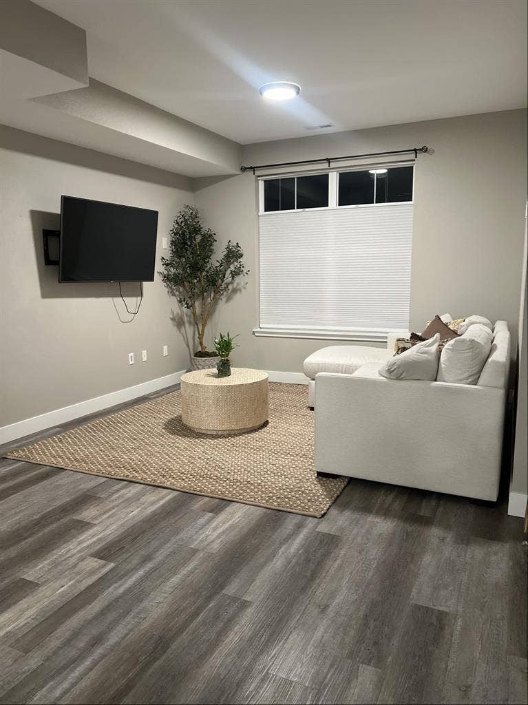 Room for rent- Female only