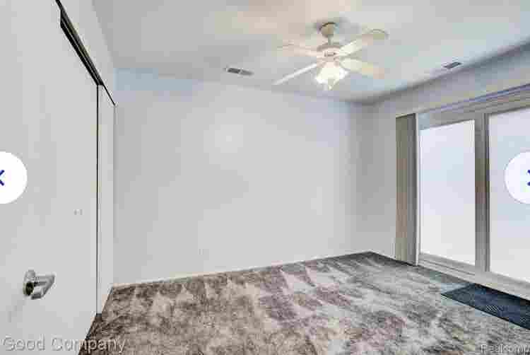 Tenant wanted for entire townhouse