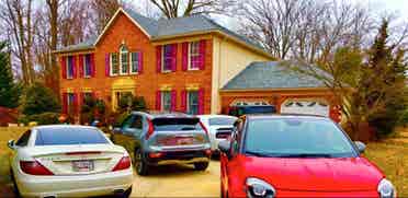 Female seeking female housemate
