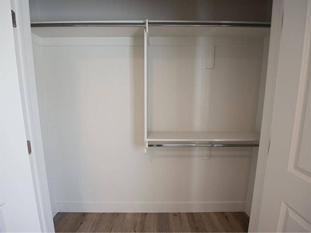 Private Bed&Full Bath for Rent
