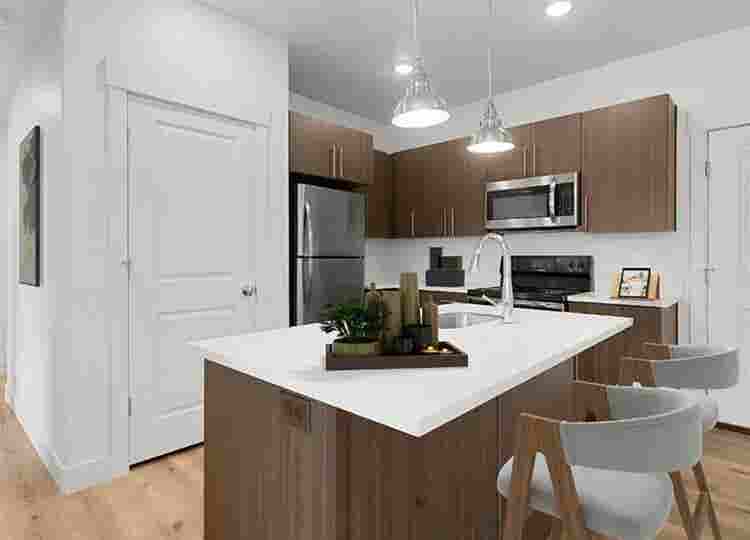 Private Bed&Full Bath for Rent