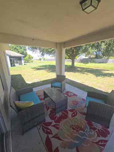 Bedrooms(s) for rent