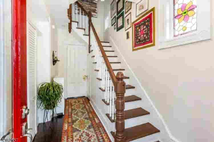 Large Bedroom in Downtown Montclair