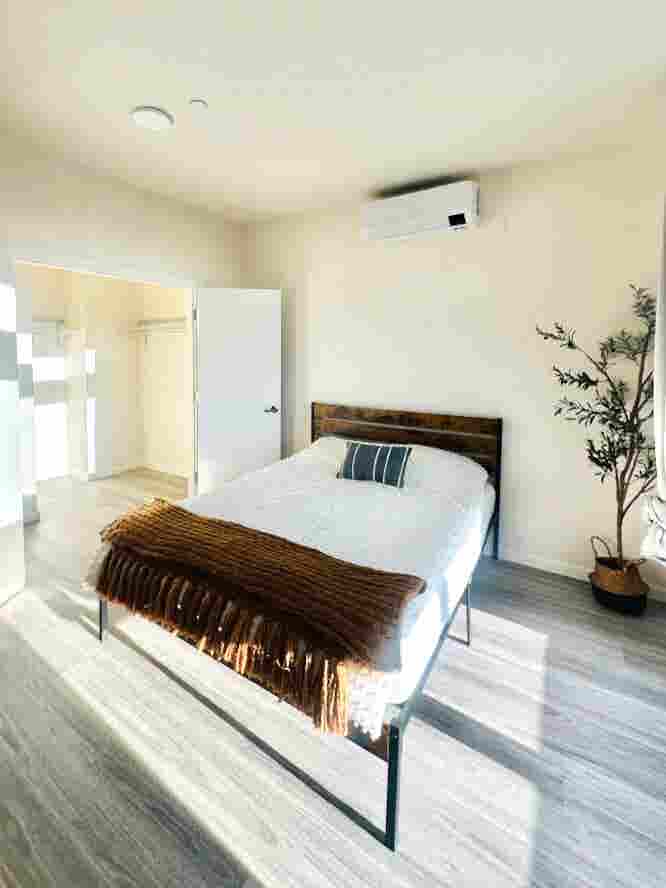 1Bed Berkeley Apt – Fully Furnished