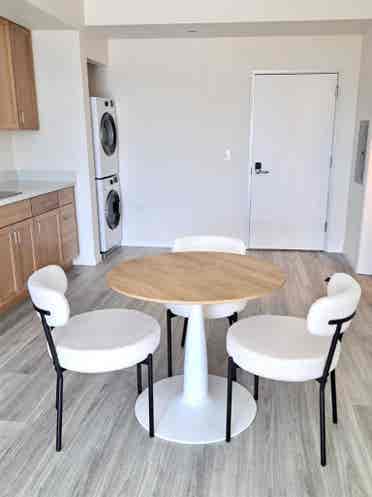 1Bed Berkeley Apt – Fully Furnished