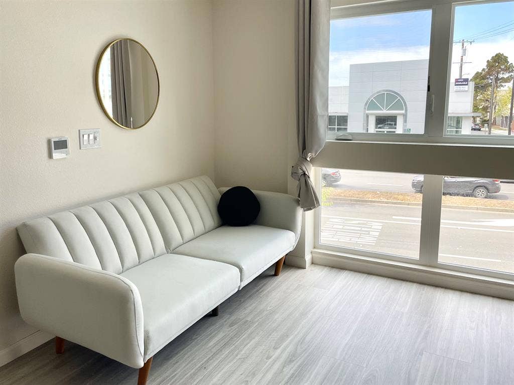 1Bed Berkeley Apt – Fully Furnished