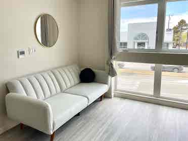 1Bed Berkeley Apt – Fully Furnished