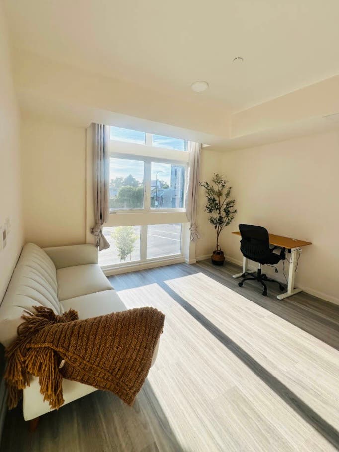 1Bed Berkeley Apt – Fully Furnished