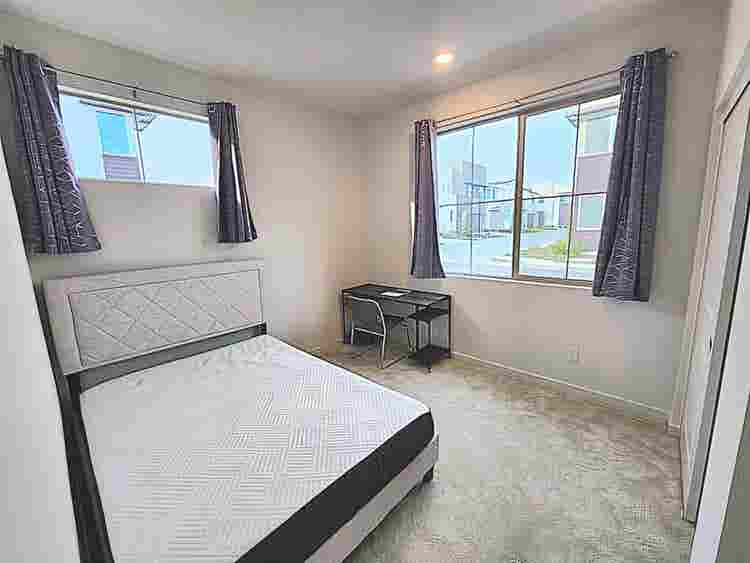 Brand New Ensuite - Positive vibes