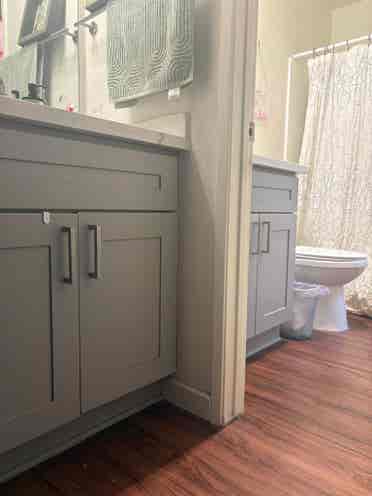 🏡 Room Available in Oceanside!
