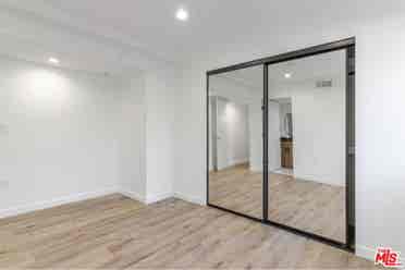 Looking for Roommates!