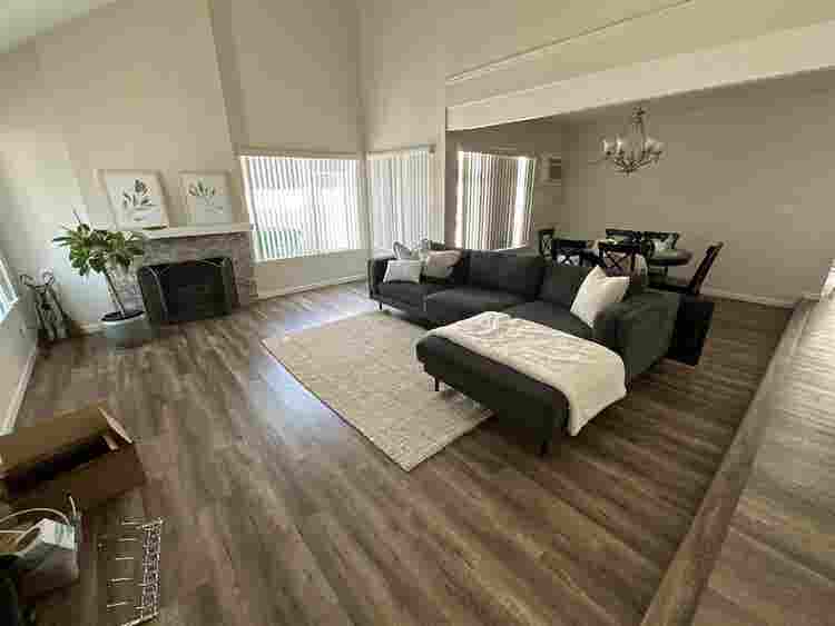 Extra large masterbed with view