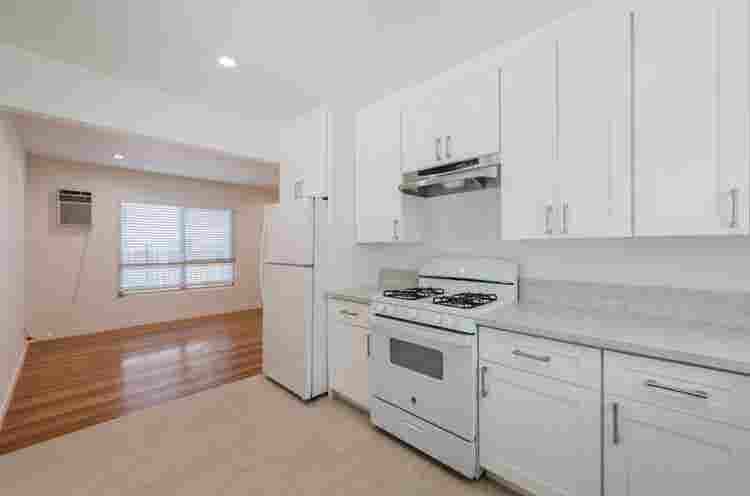 Modern Living! Trendy Highland Park