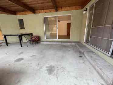 Private entrance room