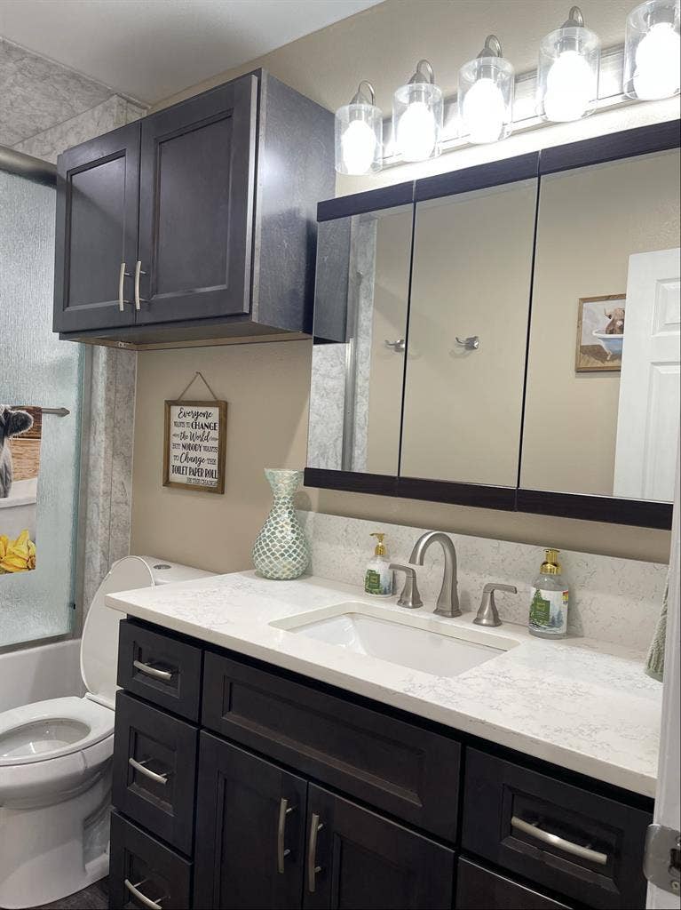 Furnished Bedroom in South Nampa