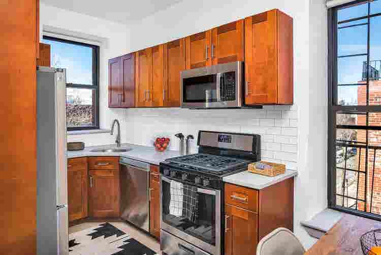 Bed Stuy- 5 Bedroom Share