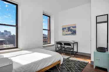Bed Stuy- 5 Bedroom Share
