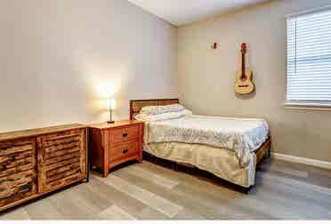 Habitación con bano privado!