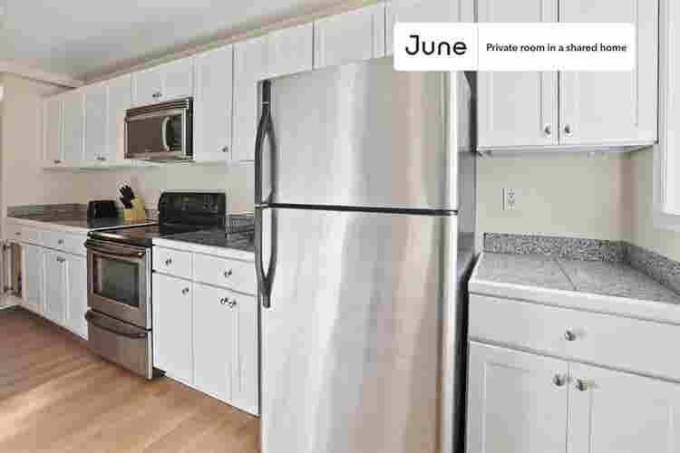 2 BR in Washington DC
